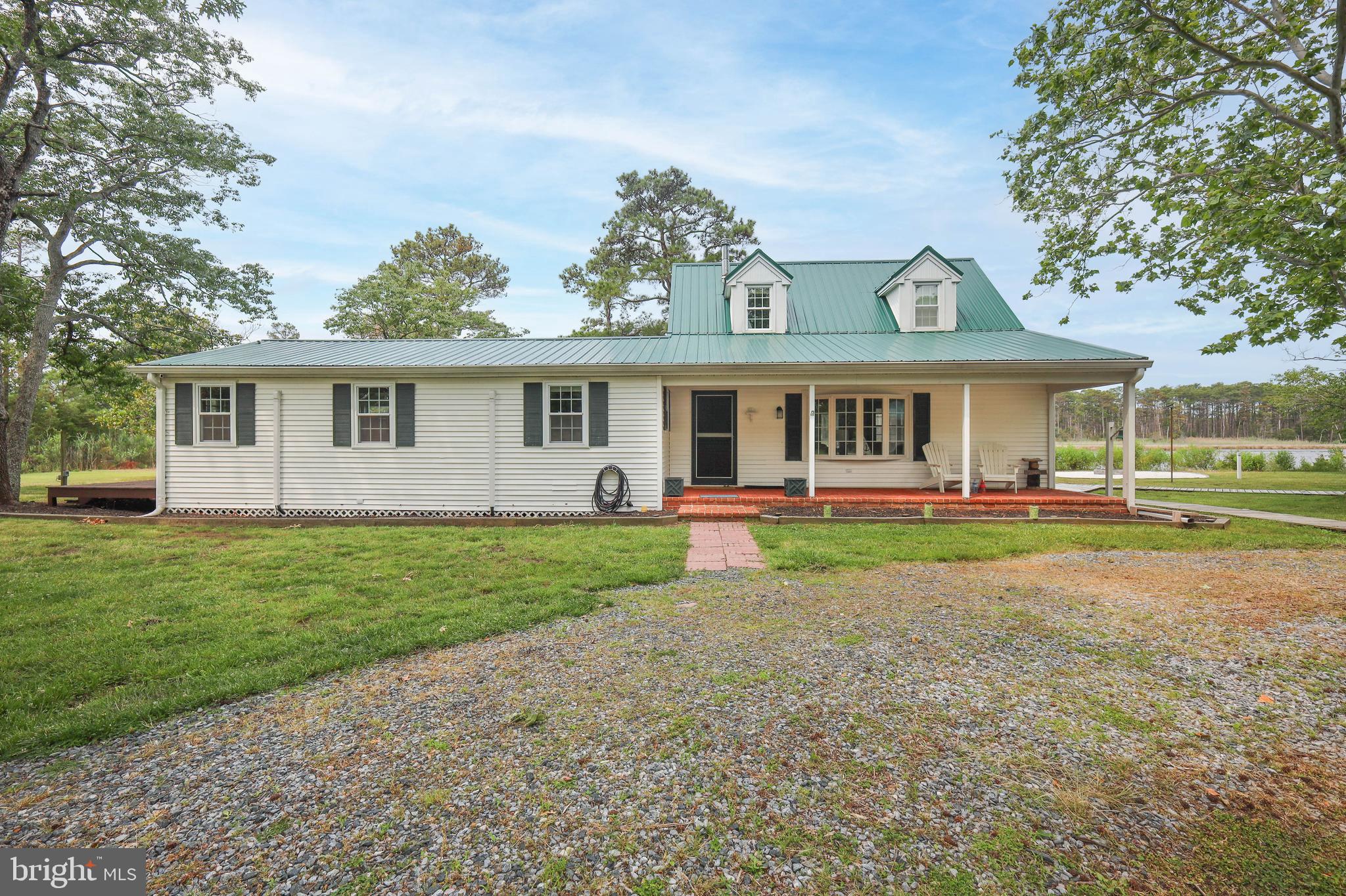 4004 Robinson Neck Road Taylors Island, MD 21669 - Photo 2 of 83 Main house Front entrance