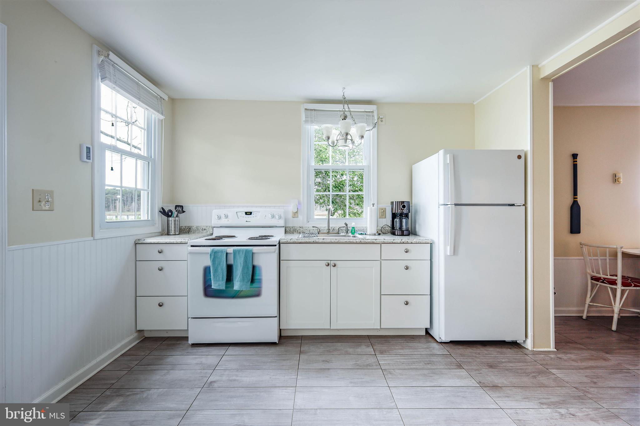 4004 Robinson Neck Road Taylors Island, MD 21669 - Photo 33 of 83 Bunkhouse kitchen