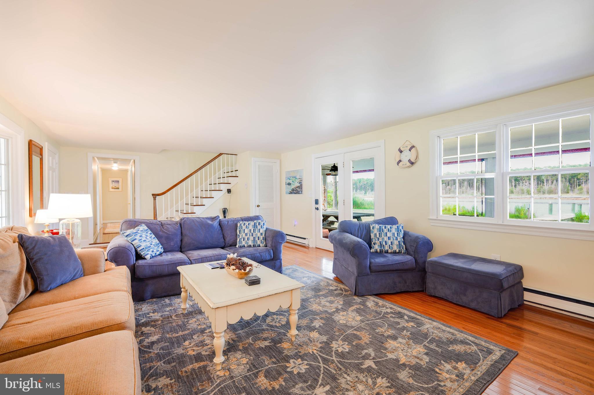 4004 Robinson Neck Road Taylors Island, MD 21669 - Photo 8 of 83 Main house living room