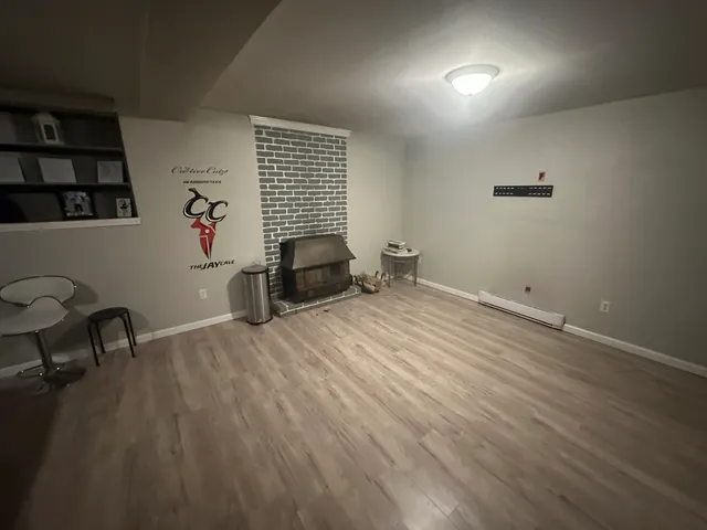 a view of livingroom with furniture and windows