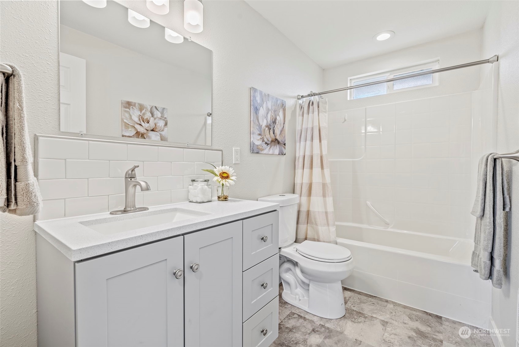902 Calhoun Road Aberdeen, WA 98520 - Photo 16 of 37 Gallery Image 16
