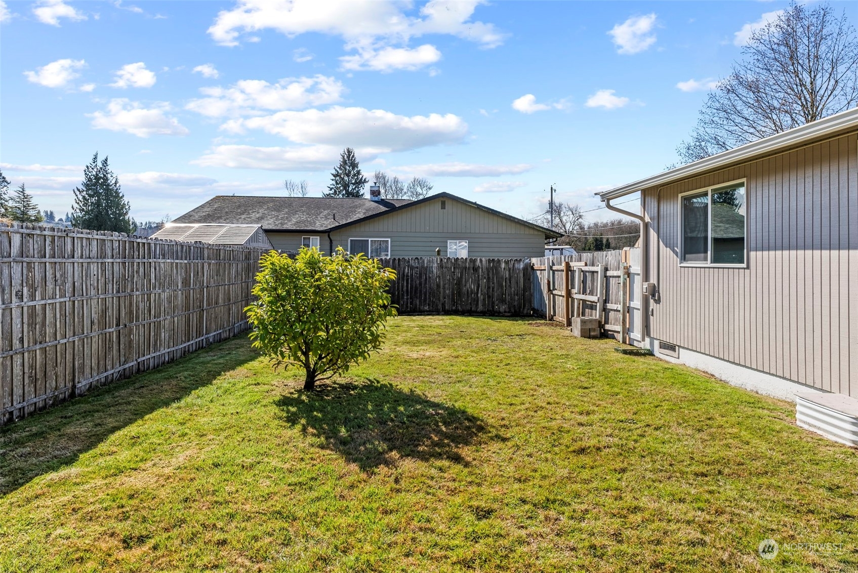 902 Calhoun Road Aberdeen, WA 98520 - Photo 22 of 37 Gallery Image 22