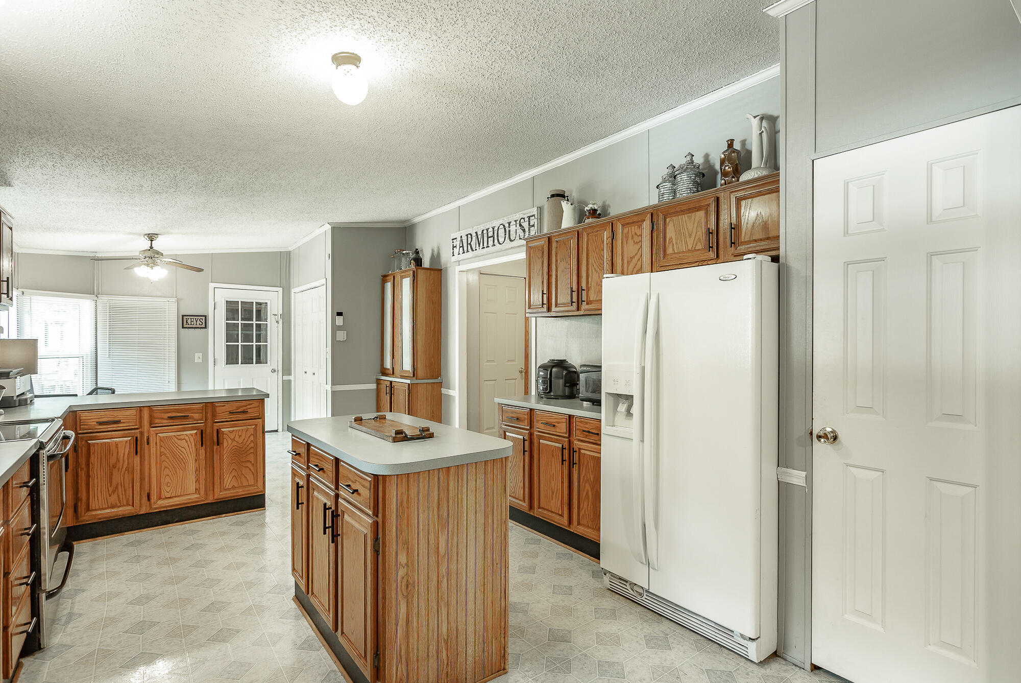 13806 Lillard Road Soddy Daisy, TN 37379 - Photo 8 of 47 13806 Lillard Road HD-8