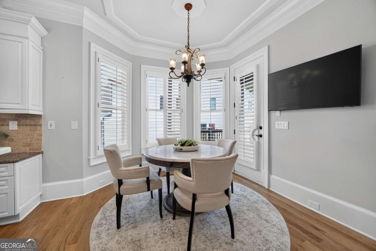3295 Osborne Road Northeast Brookhaven, GA 30319 - Photo 9 of 45 Gallery Image 9