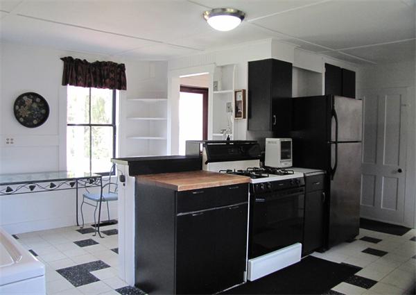 31 Montague Road Leverett, MA 01054 - Photo 19 of 30 Gallery Image 19