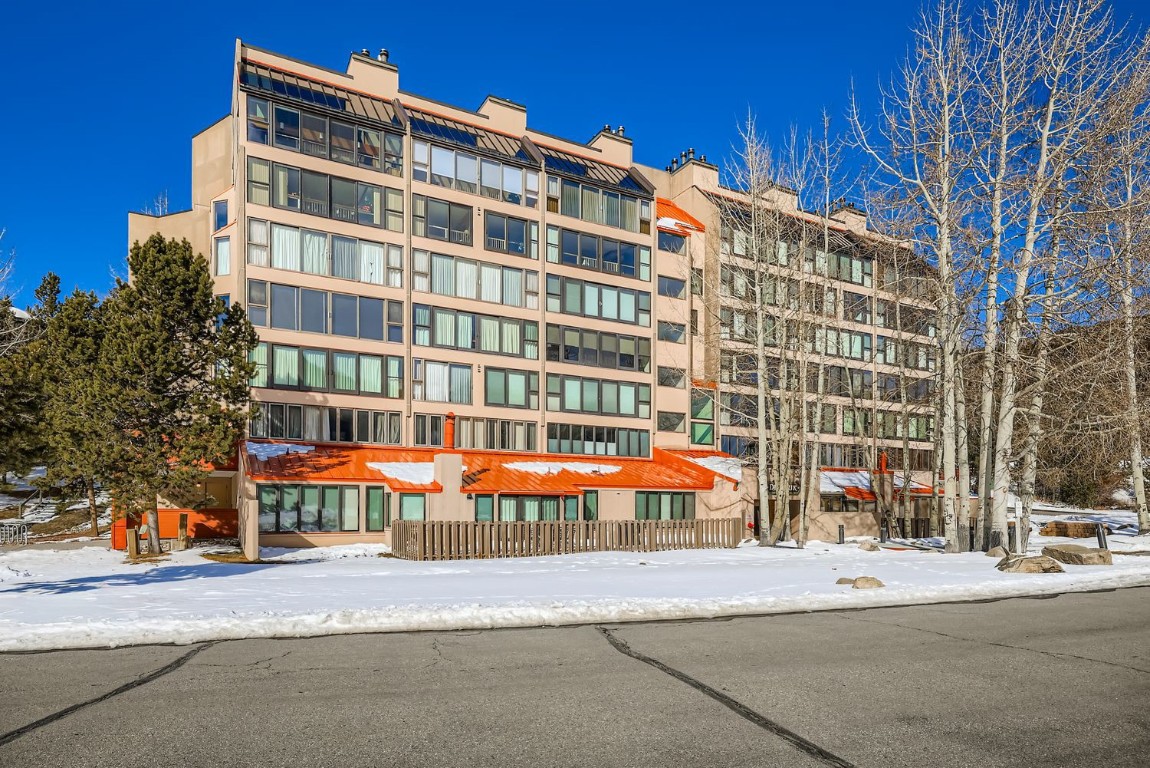 22340 Highway 6, Unit 1784 Keystone, CO 80435 - Photo 21 of 28 front view of a building with blue lights