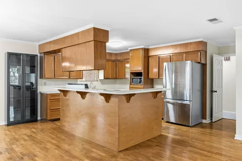$395,000 | 1110 Hollybluff Street, Austin, TX 78753