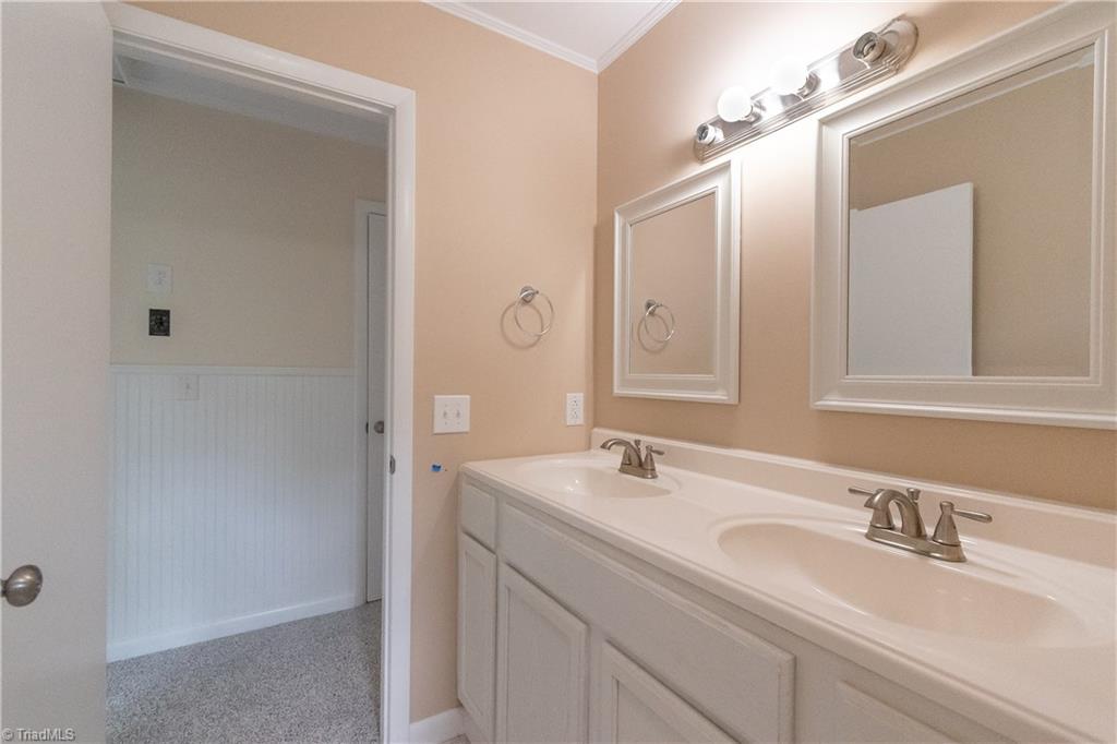 205 Burgundy Road Mount Airy, NC 27030 - Photo 9 of 23 Gallery Image 9