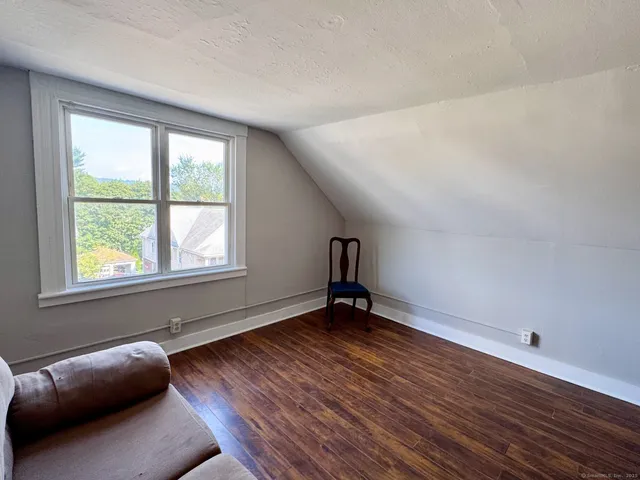 $1,100 | 28 French Street, Unit 6, Torrington, CT 06790