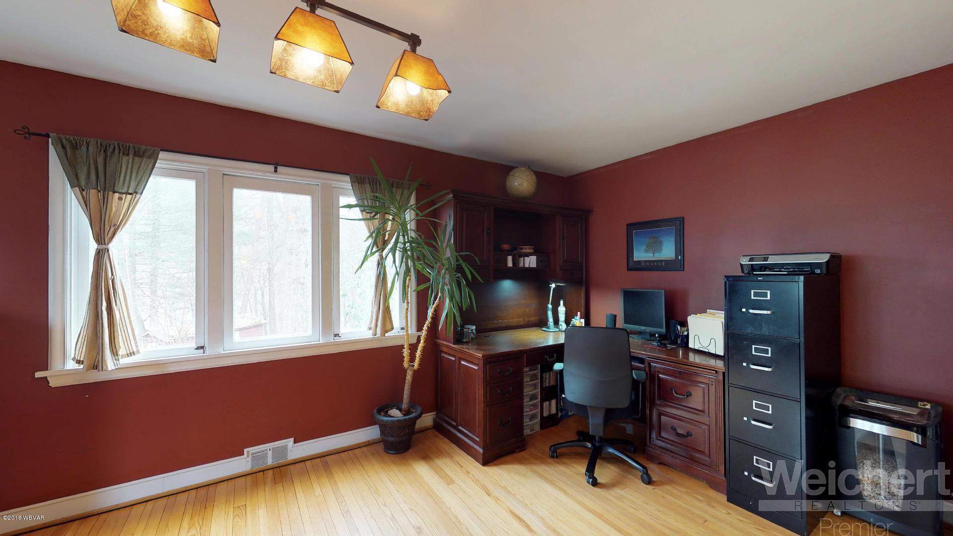 1577 Overbrook Road Williamsport, PA 17701 - Photo 10 of 27 Office