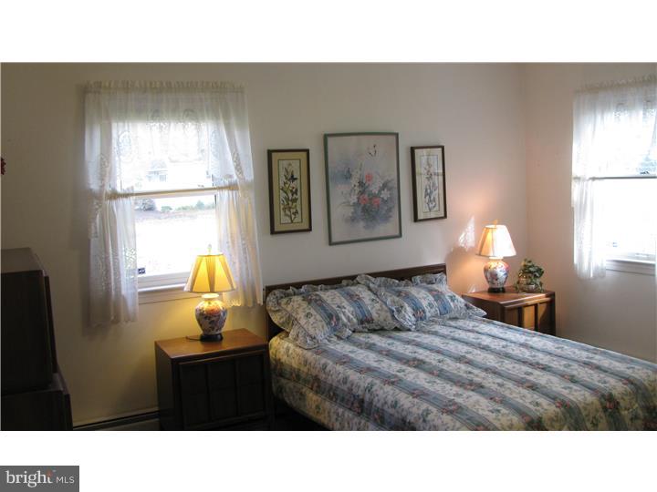 424 Beck Road Souderton, PA 18964 - Photo 12 of 23 Bedroom - Main
