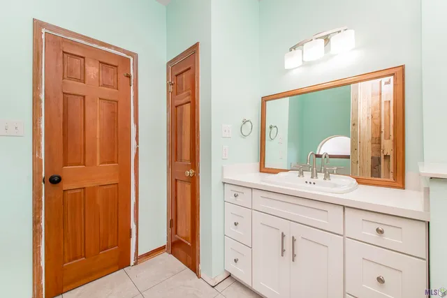 $425,000 | 13603 Riverlake Drive, Covington, LA 70435