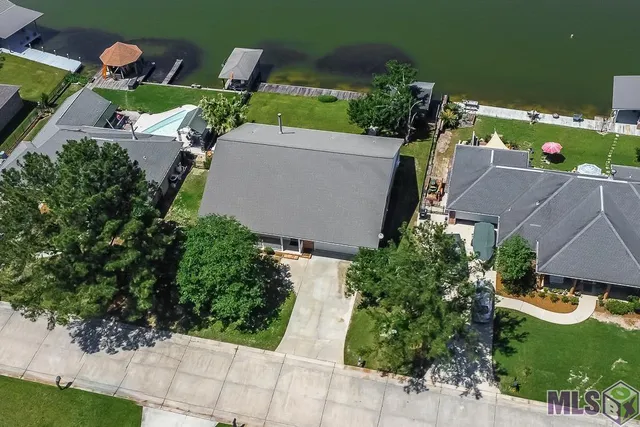 $425,000 | 13603 Riverlake Drive, Covington, LA 70435