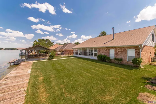 $425,000 | 13603 Riverlake Drive, Covington, LA 70435