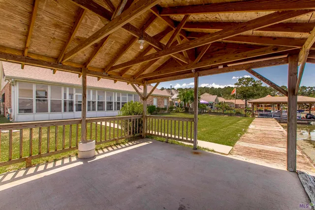 $425,000 | 13603 Riverlake Drive, Covington, LA 70435