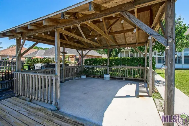 $425,000 | 13603 Riverlake Drive, Covington, LA 70435