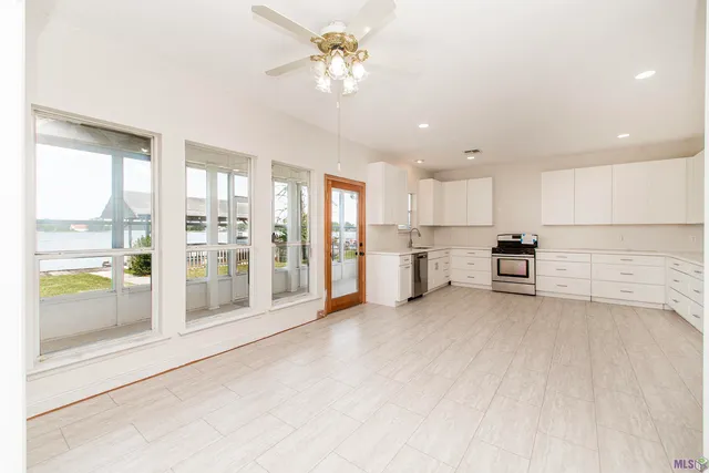 $425,000 | 13603 Riverlake Drive, Covington, LA 70435