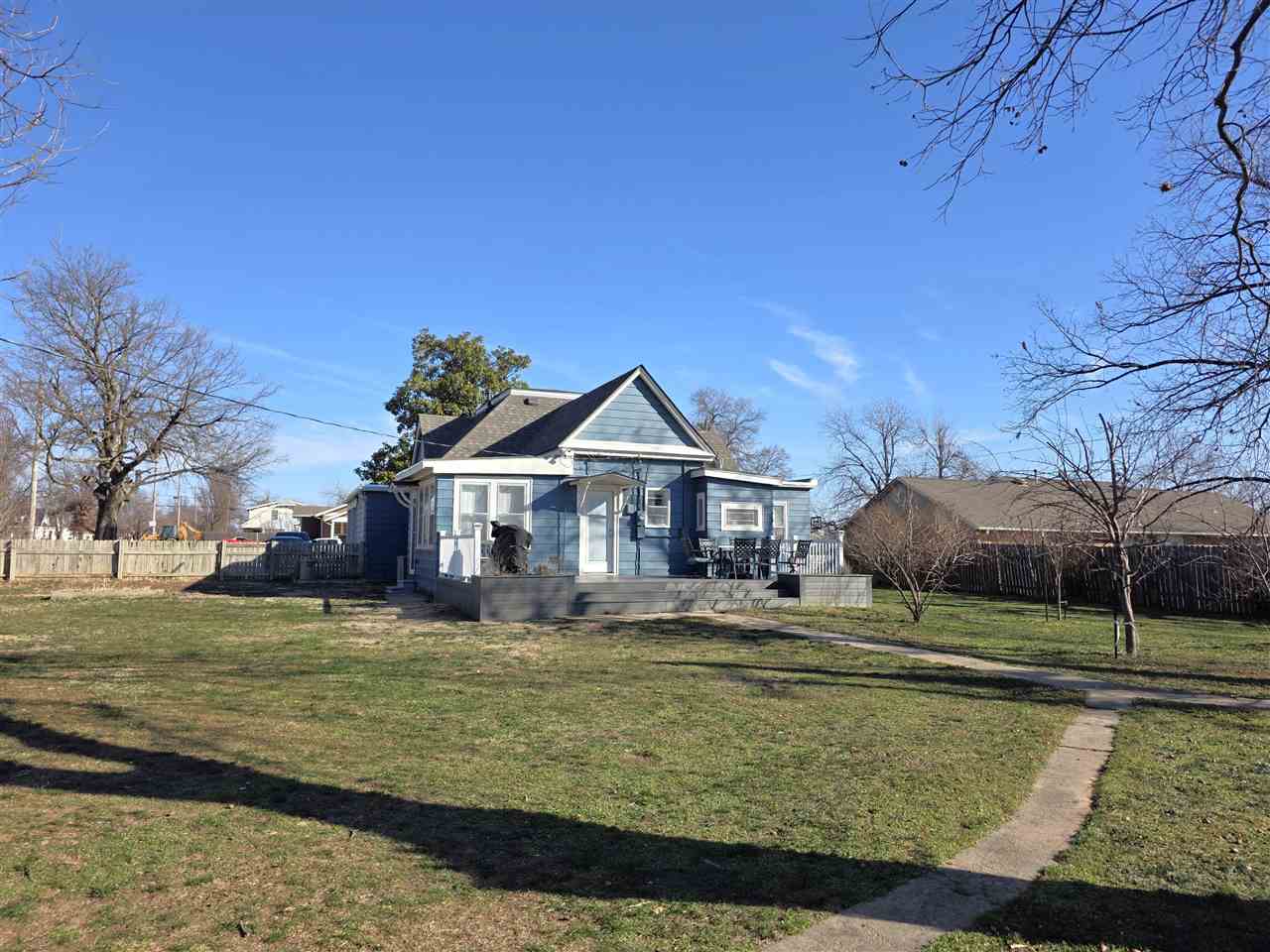 734 Ivanhoe Street Perry, OK 73077 - Photo 24 of 25 Gallery Image 24