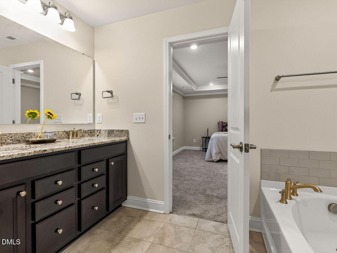 144 Orchard Peach Road Garner, NC 27529 - Photo 22 of 35 025-1280x960-master-bathroom