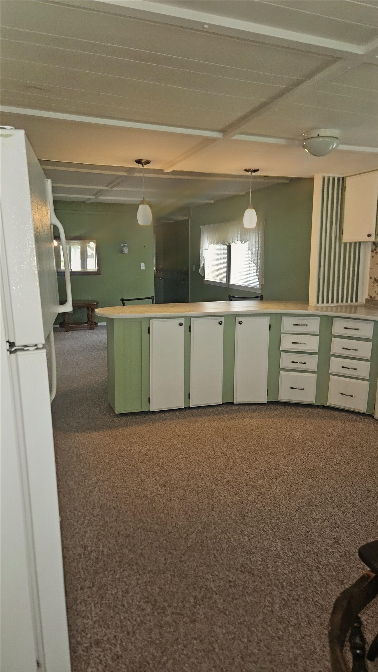 1284 Channel Way Gladwin, MI 48624 - Photo 7 of 25 1947499-d093fa03-c2b4-46be-951d-ad1b76eb07a9.JPG
