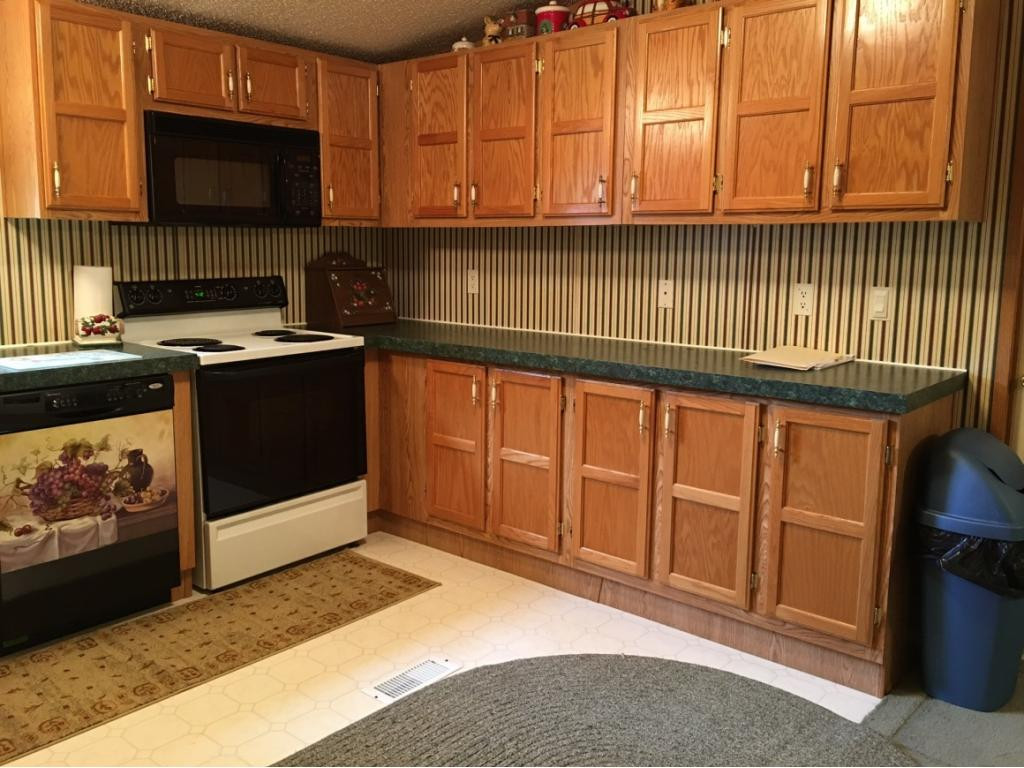 7702 Wells Boone Road Norton, VA 24273 - Photo 9 of 36 Kitchen
