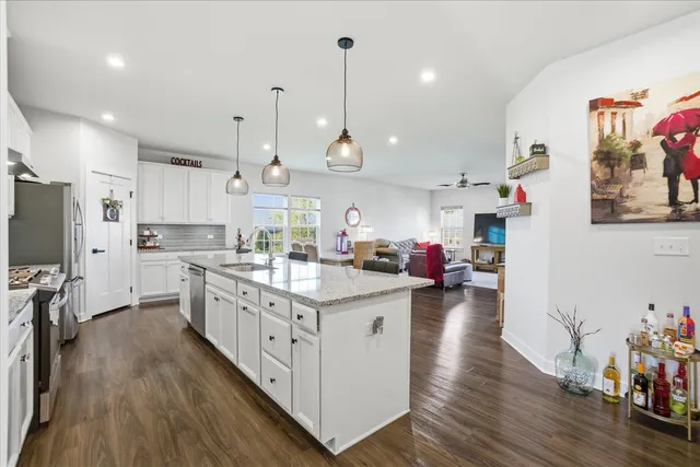 $529,900 | 1851 Glenlake Court, New Lenox, IL 60451