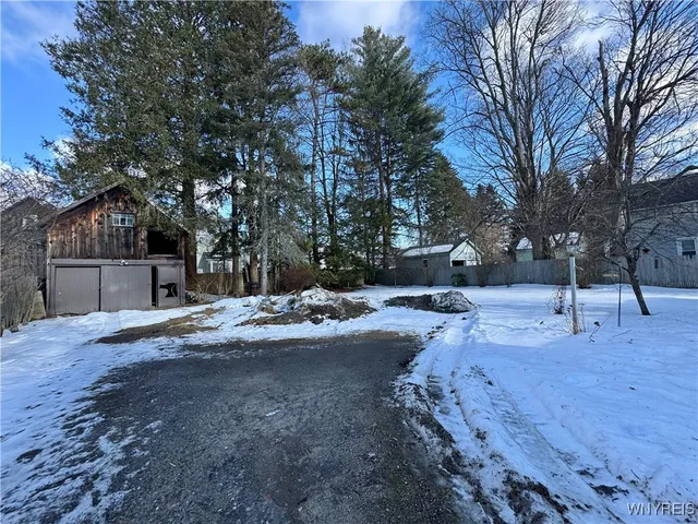 $179,000 | 193 Franklin Street, Concord, NY 14141