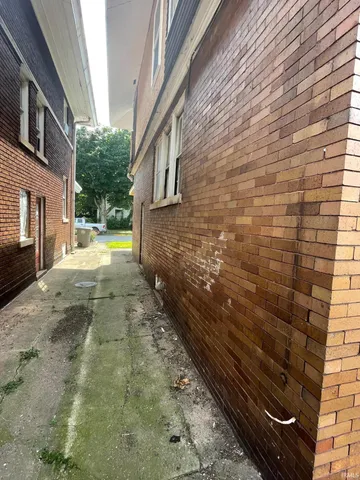 $44,900 | 702 Buntin Street, Vincennes, IN 47591