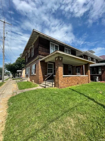 $44,900 | 702 Buntin Street, Vincennes, IN 47591