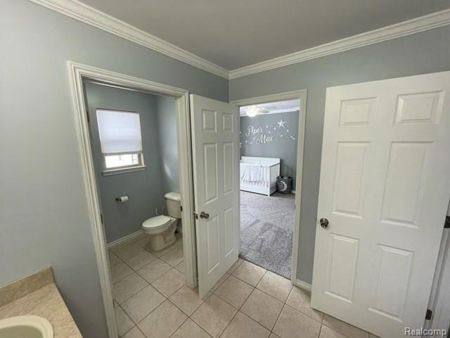 5020 Drayton Road Clarkston, MI 48346 - Photo 33 of 54 Jack & Jill Shared Bath4.jpg
