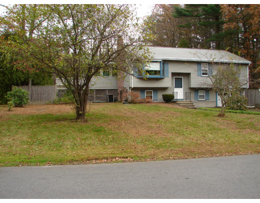 32 Kensington Road Norton, MA 02766 - Photo 1 of 13 Gallery Image 1
