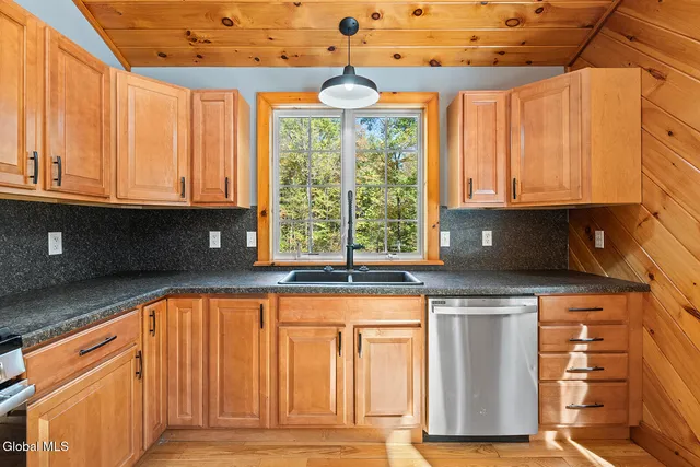 $307,000 | 369 Saunders Road, Argyle, NY 12809