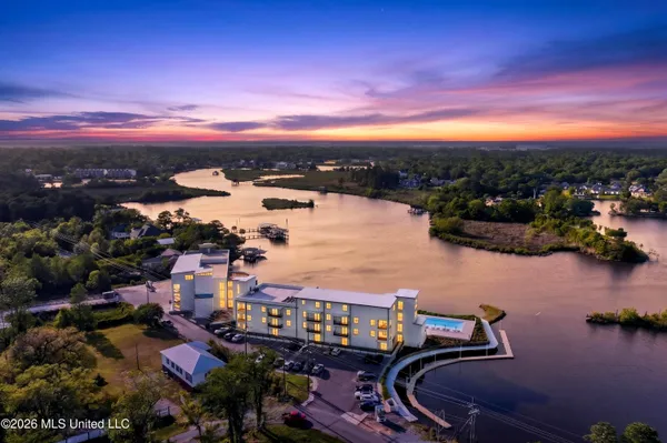 $258,717 | 1302 Magnolia Street, Unit B205, Gulfport, MS 39507