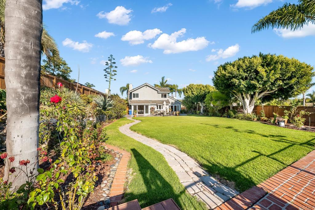 1592 Hawk View Drive Encinitas, CA 92024 - Photo 33 of 55