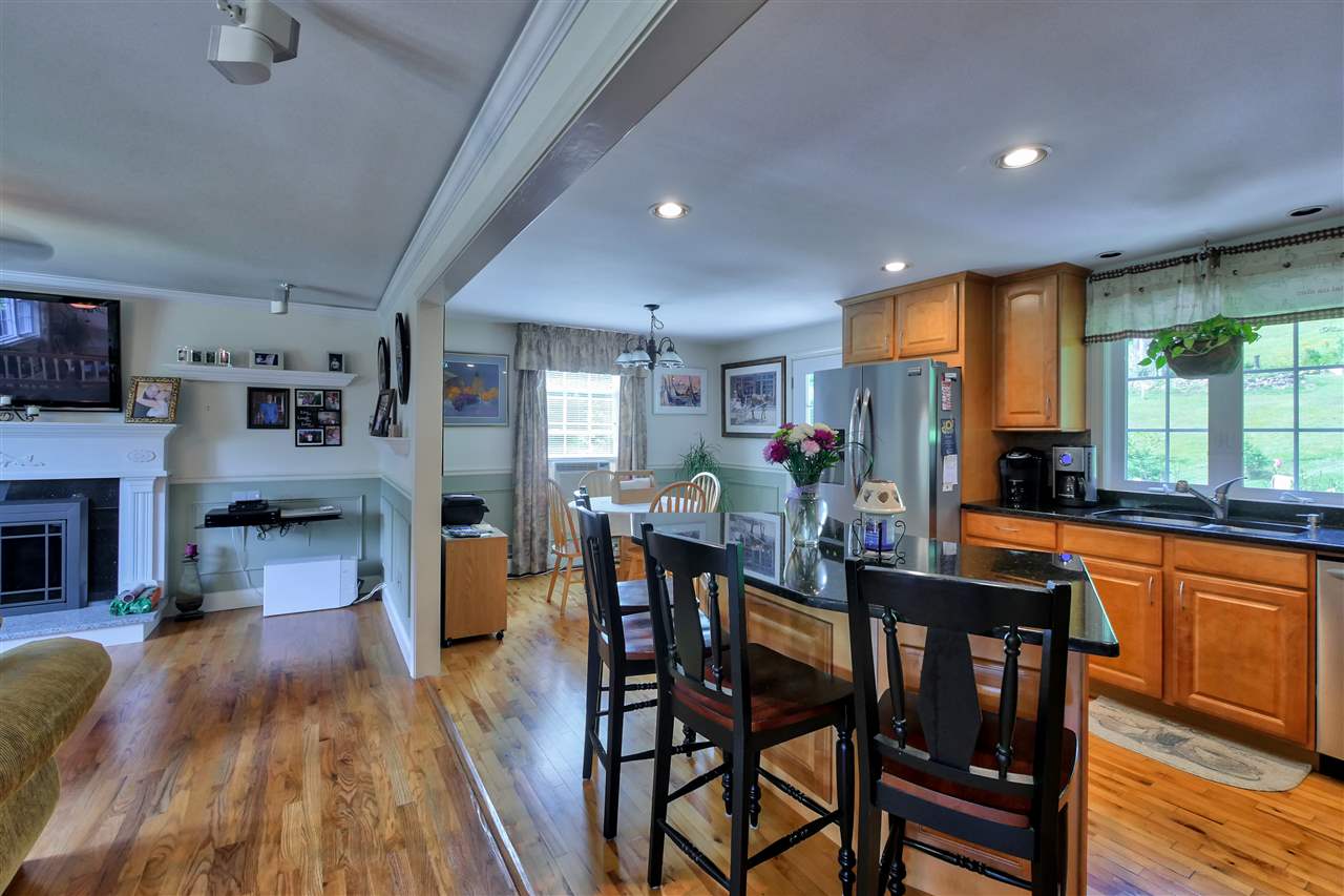 80 Wallace Road Goffstown, NH 03045 - Photo 19 of 36