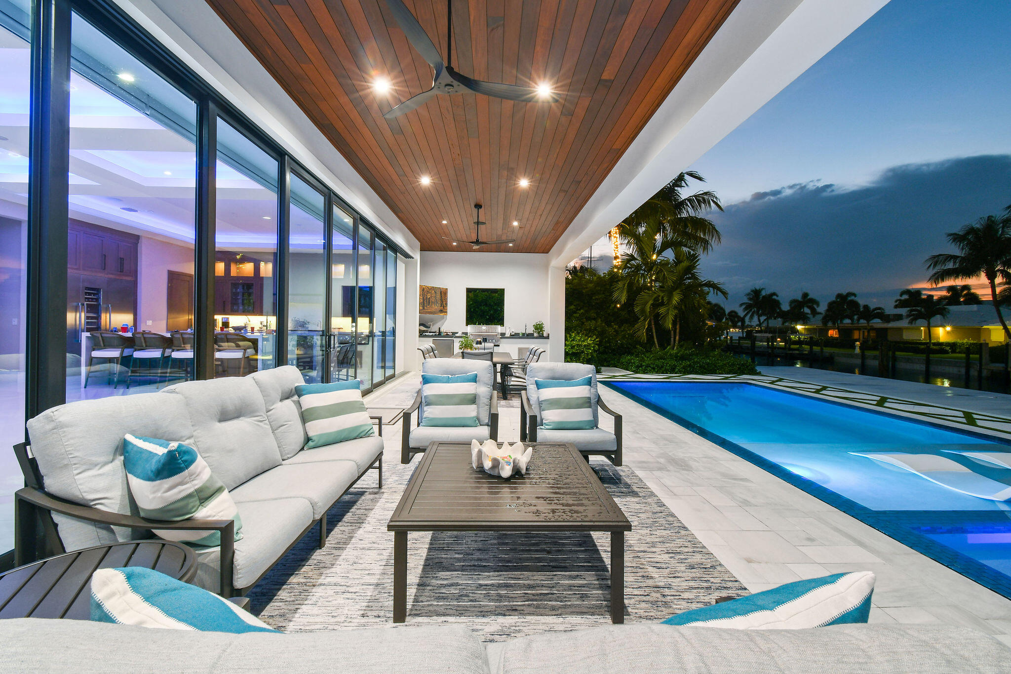 1060 Fairview Lane Singer Island, FL 33404 - Photo 63 of 82 1060FairviewLn-Twilights(28)