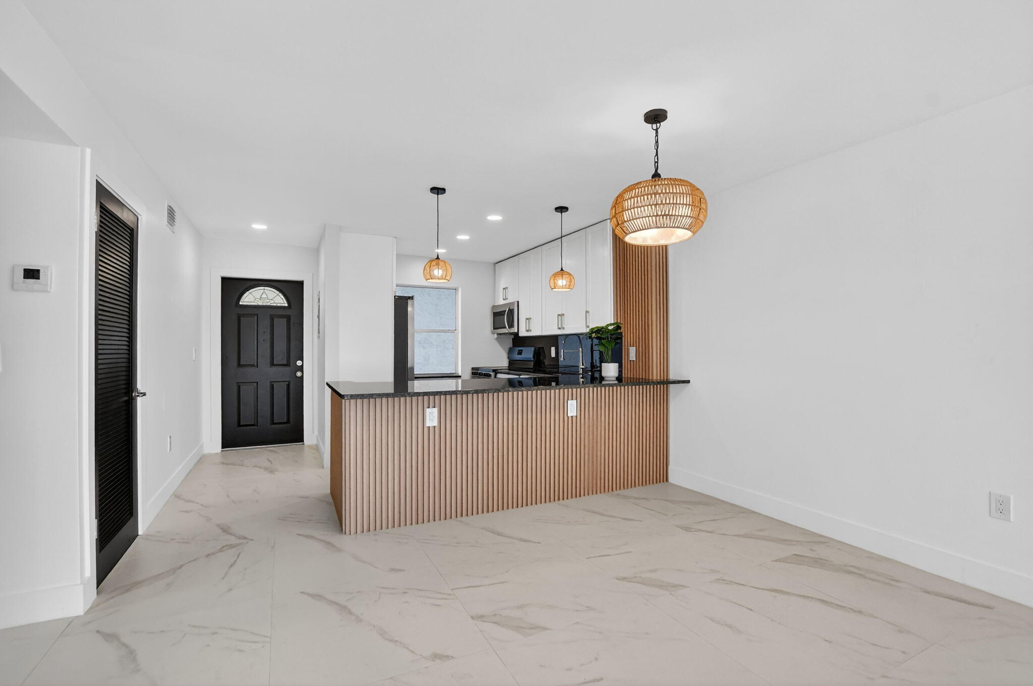 9780 Marina Boulevard, Unit 425 Boca Raton, FL 33428 - Photo 11 of 32 11-web-or-mls-DSC_5321