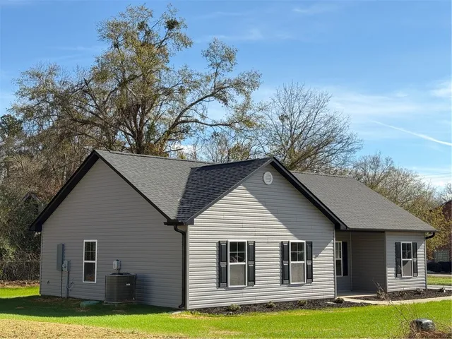 $244,900 | 2 Heyward Avenue, Honea Path, SC 29654