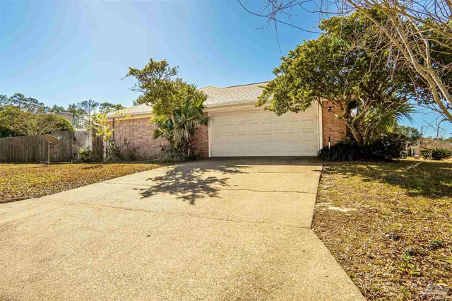$403,000 | 3941 Leesway Circle, Pensacola, FL 32504