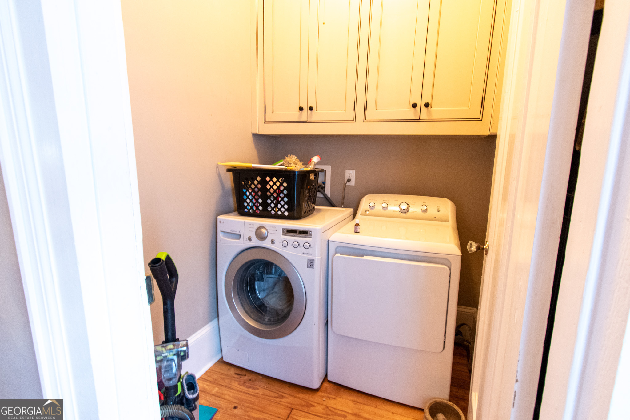 1651 Mergendollar Road Good Hope, GA 30641 - Photo 29 of 152 Laundry Room