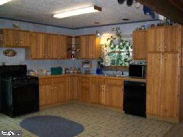 700 Boring Bridge Road Lewisberry, PA 17339 - Photo 3 of 12