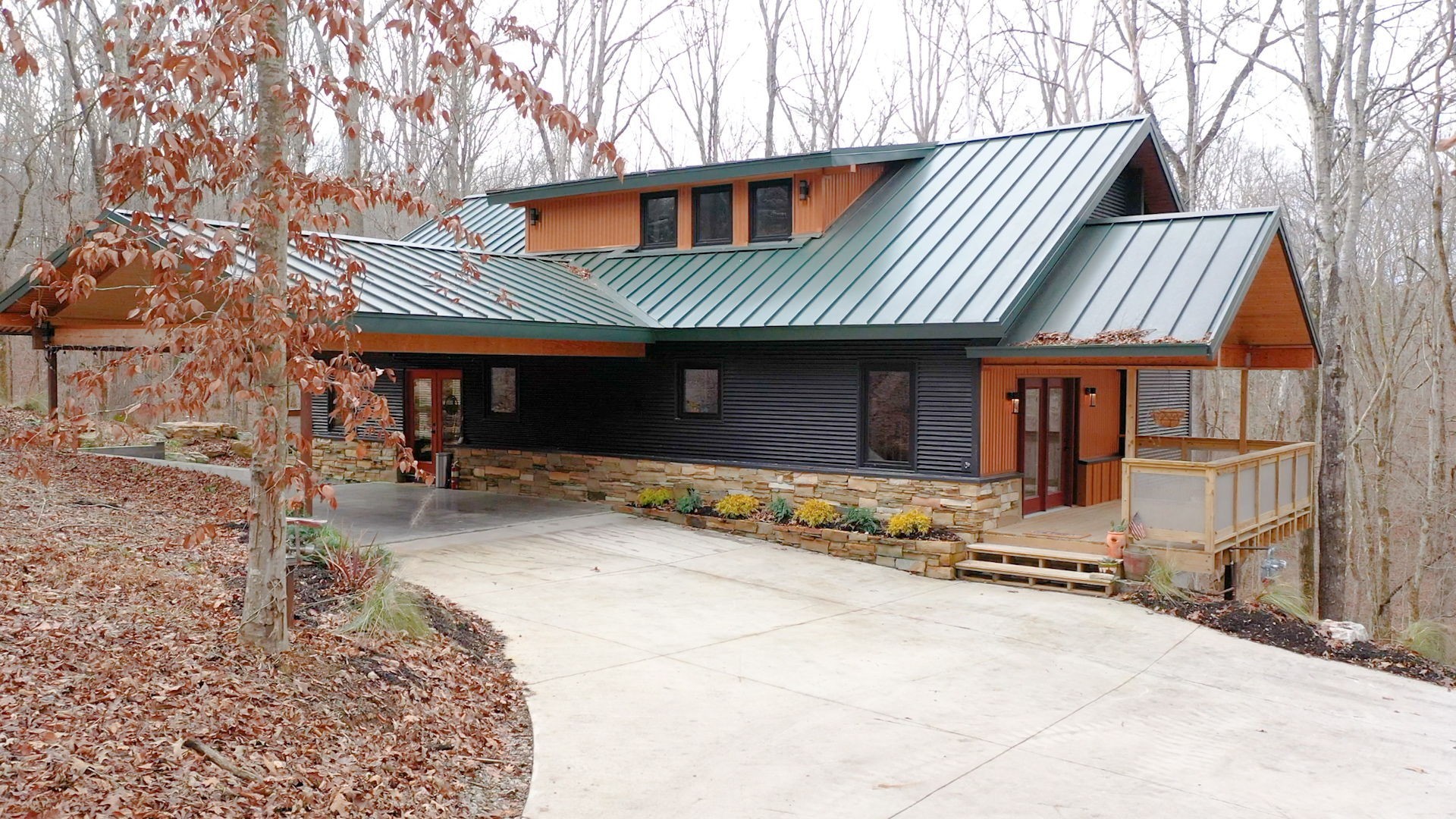 2076 White Bluff Road Burns, TN 37029 - Photo 49 of 52 Gallery Image 49