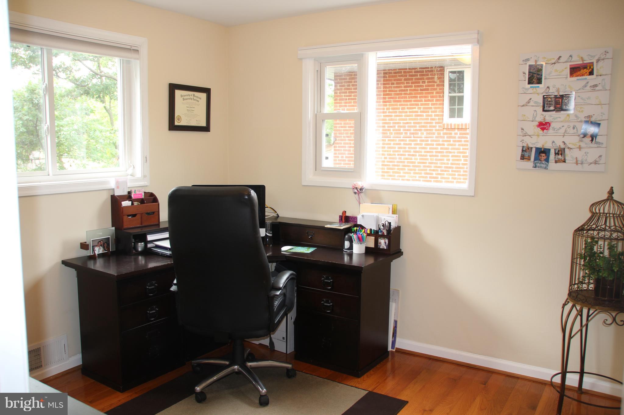 2518 Harmon Road Silver Spring, MD 20902 - Photo 11 of 29 Bedroom 4 currently used as an office/den
