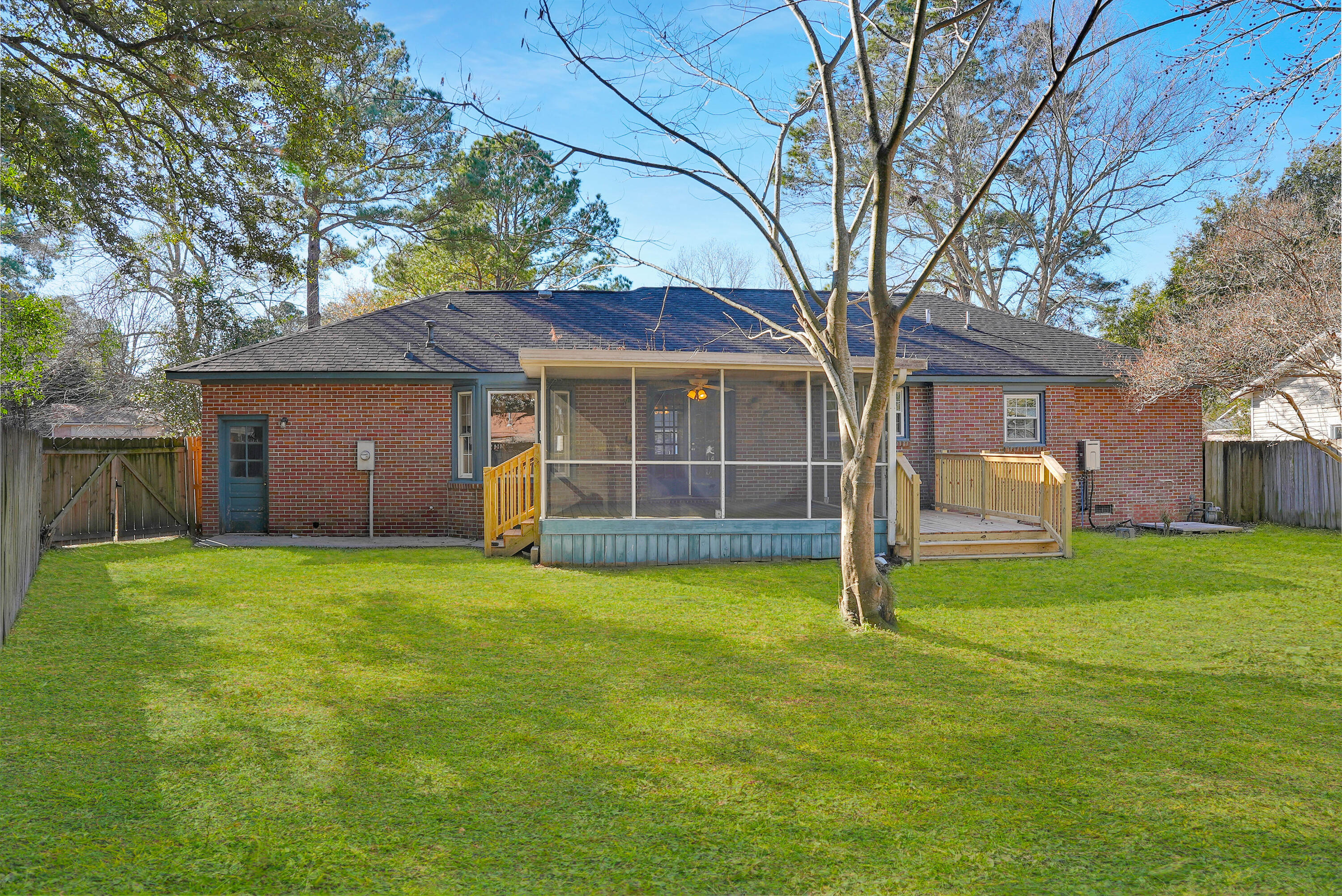 107 Sandtrap Road Summerville, SC 29483 - Photo 22 of 25 20