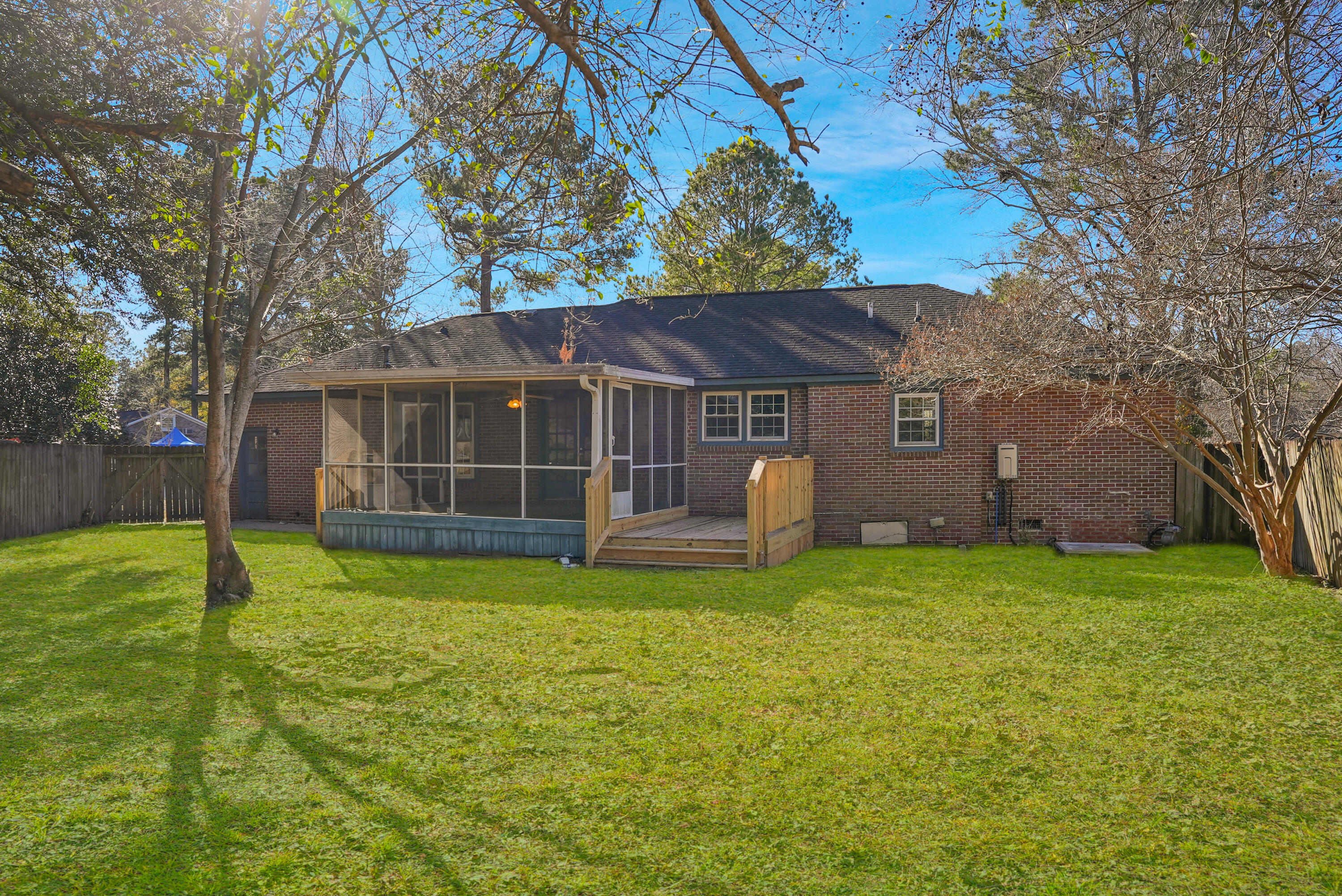 107 Sandtrap Road Summerville, SC 29483 - Photo 23 of 25 21