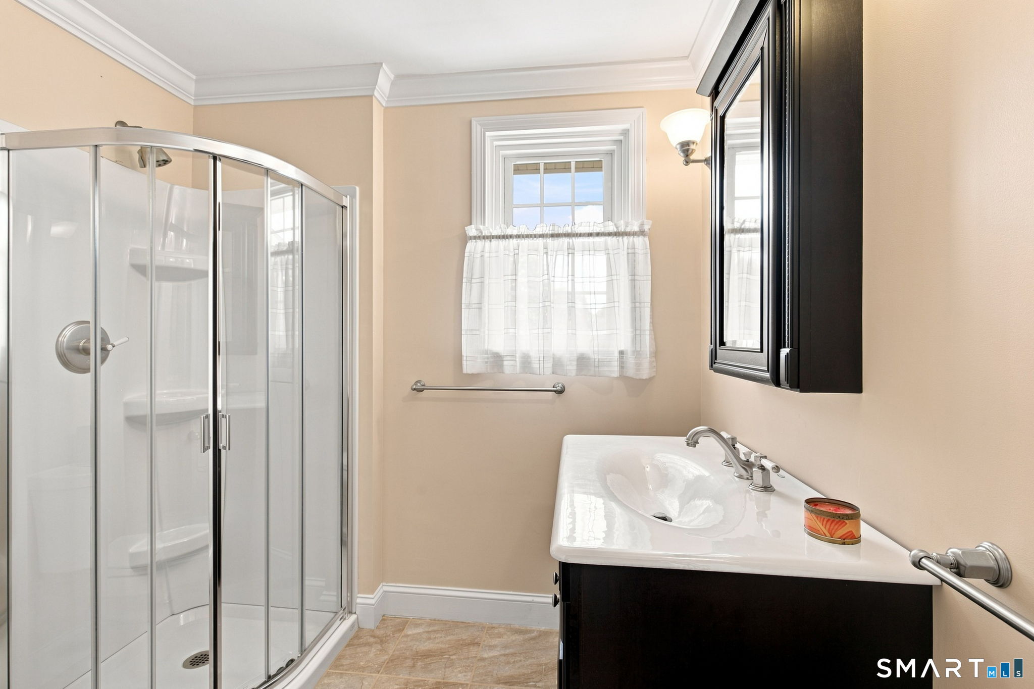 24 Ridgeway Street Newington, CT 06111 - Photo 27 of 40 Gallery Image 27