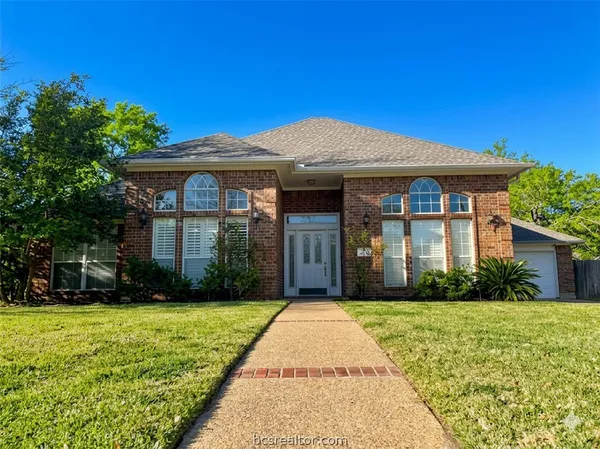$3,000 | 4611 St Andrews Drive, College Station, TX 77845