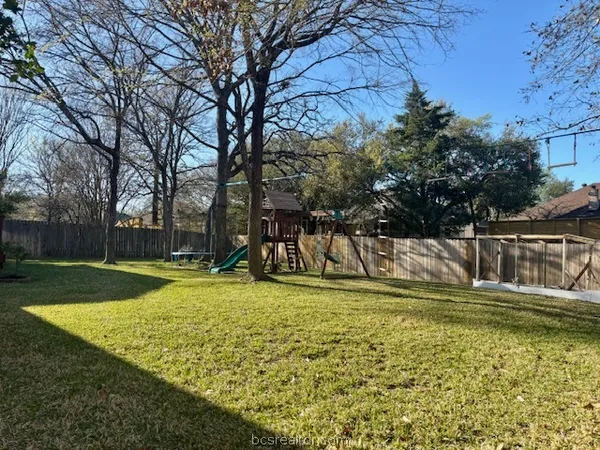 $3,000 | 4611 St Andrews Drive, College Station, TX 77845