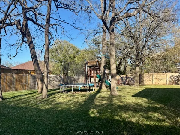 $3,000 | 4611 St Andrews Drive, College Station, TX 77845