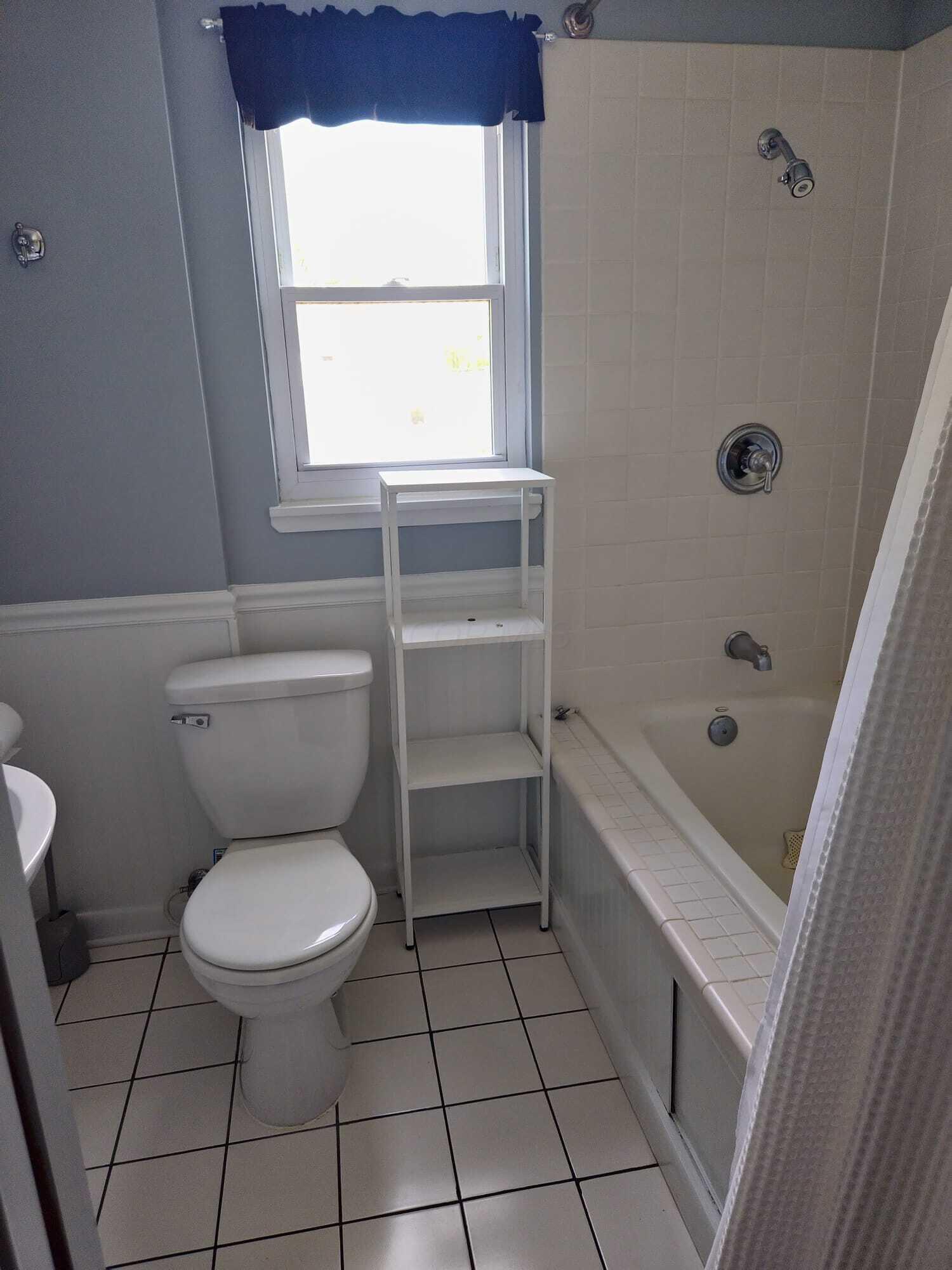 2532 Dover Road Columbus, OH 43209 - Photo 8 of 34 WhatsApp Image 2023-05-11 at 18.03.32